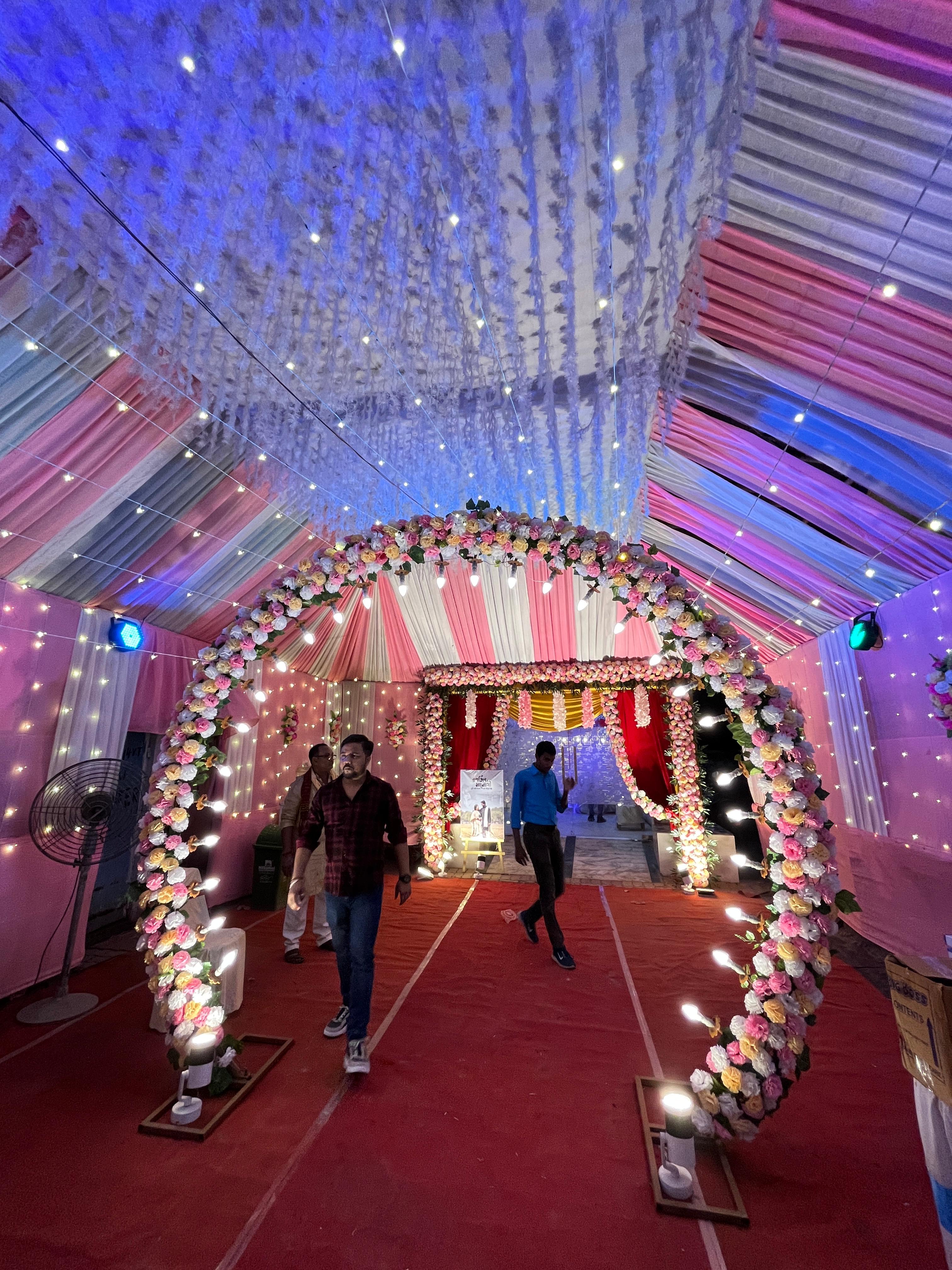 Decoration & Lighting